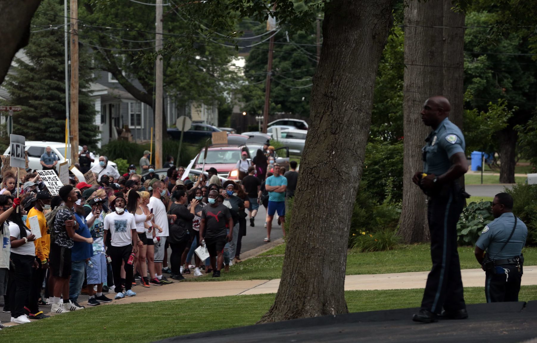 Protesters march on Florissant